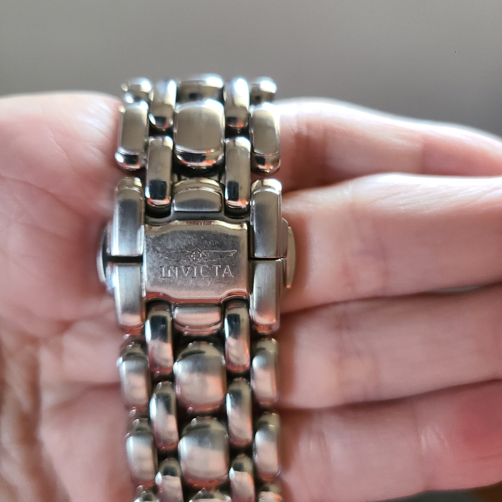 Men's Invicta watch - Picture 3 of 4